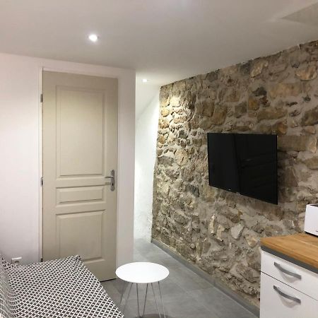 Les Olives Wifi Netflix Appart-Hotel-Provence La Fare-les-Oliviers Bagian luar foto